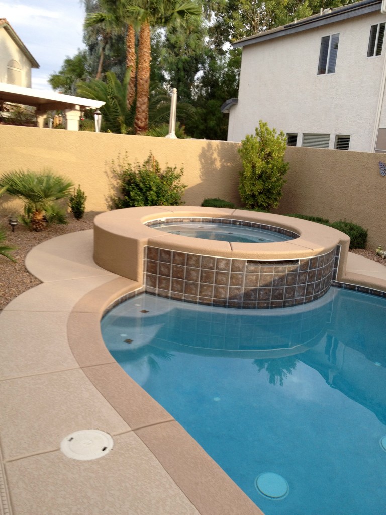 Pool Deck Border Ideas